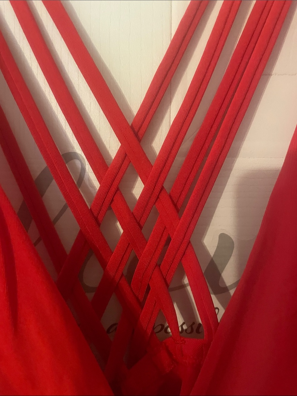 Jantzen red 1 piece swimsuit made with 92% polyamide and 8% elastane. - Picture 4 of 9